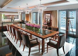 Mandarin Oriental, Hong Kong
