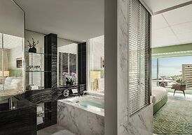 Mandarin Oriental, Hong Kong