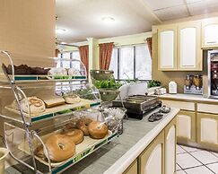 Quality Inn At the Mall - Valdosta