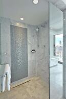 Hamilton Princess & Beach Club - a Fairmont Managed Hotel