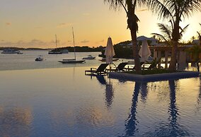 Hamilton Princess & Beach Club - a Fairmont Managed Hotel