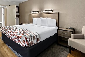 Red Roof Inn Cleveland - Independence