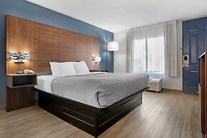 Quality Inn & Suites near Lake Eufaula