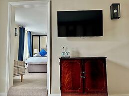Angel Hotel