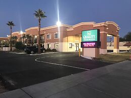 Quality Inn & Suites near Downtown Mesa