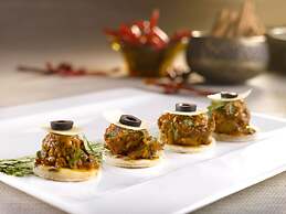 Holiday Inn Singapore Orchard City Centre by IHG