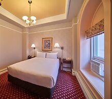 Bedford Regency Hotel