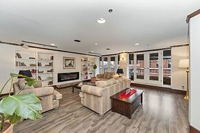 Bedford Regency Hotel