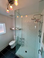 Bedford Regency Hotel