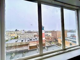 Bedford Regency Hotel