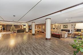 Bedford Regency Hotel