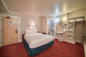 Bedford Regency Hotel