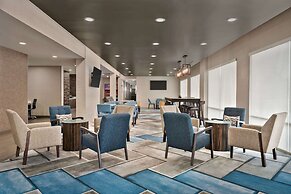 La Quinta Inn & Suites by Wyndham San Bernardino