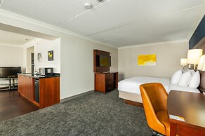 Comfort Inn & Conference Centre Toronto Airport