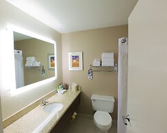 Holiday Inn Express Fargo-West Acres by IHG