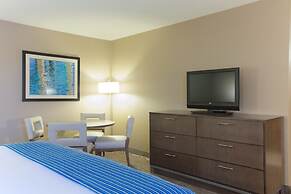 Holiday Inn Express Fargo-West Acres by IHG