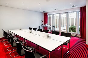 Sheraton Duesseldorf Airport Hotel