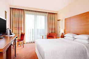 Sheraton Duesseldorf Airport Hotel