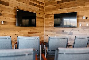 Park City Peaks Hotel