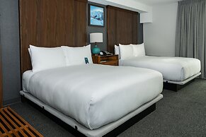 Park City Peaks Hotel