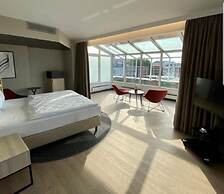 Crowne Plaza Hamburg - City Alster by IHG