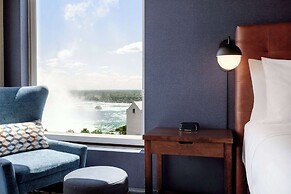 Wyndham Grand Fallsview Hotel
