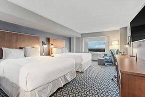 Wyndham Grand Fallsview Hotel
