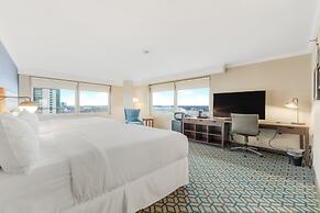 Wyndham Grand Fallsview Hotel