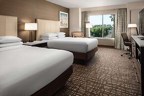 DoubleTree by Hilton Ontario Airport