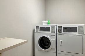 Courtyard by Marriott Atlanta Northlake