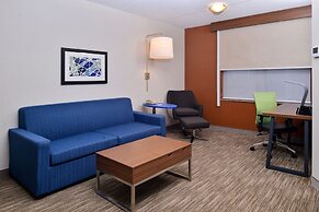 Holiday Inn Express & Suites Buffalo Downtown - Medical CTR by IHG