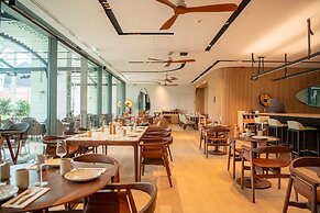 EVOLUTION Cascais-Estoril Hotel