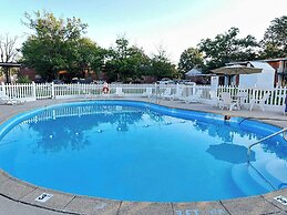 Inn at Lebanon - Hershey & Manheim area