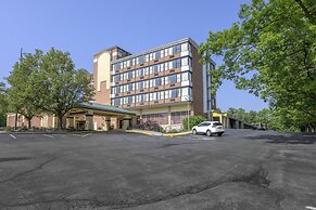 Inn at Lebanon - Hershey & Manheim area