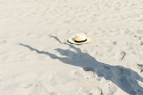 Surfside Beach Oceanfront Hotel