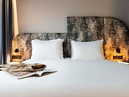 TRIBE Den Haag Centraal