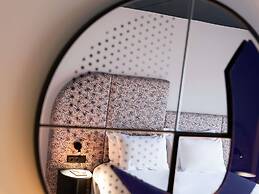 TRIBE Den Haag Centraal