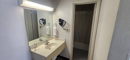 Parkview Inn and Conference Center