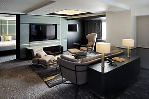 Cross Hotel Osaka