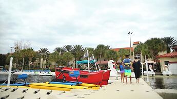 Holiday Inn Club Vacations at Orange Lake Resort by IHG