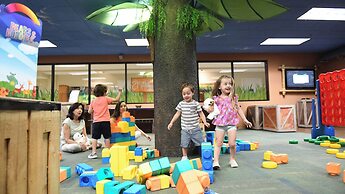 Holiday Inn Club Vacations at Orange Lake Resort by IHG