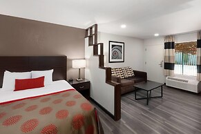 Ramada by Wyndham El Paso