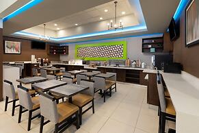 Ramada by Wyndham El Paso