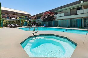 Ramada by Wyndham El Paso