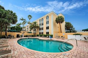 La Quinta Inn & Suites by Wyndham Fort Lauderdale Tamarac
