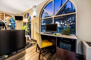 La Quinta Inn & Suites by Wyndham Fort Lauderdale Tamarac