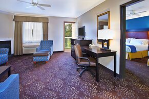 Holiday Inn Express Mackinaw City by IHG