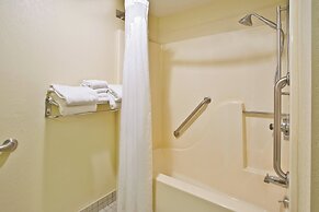 Holiday Inn Express Mackinaw City by IHG