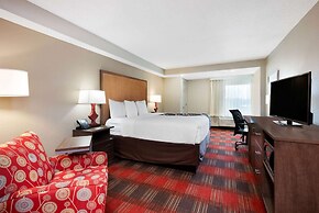 La Quinta Inn & Suites by Wyndham DC Metro Capital Beltway