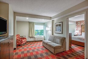 La Quinta Inn & Suites by Wyndham DC Metro Capital Beltway
